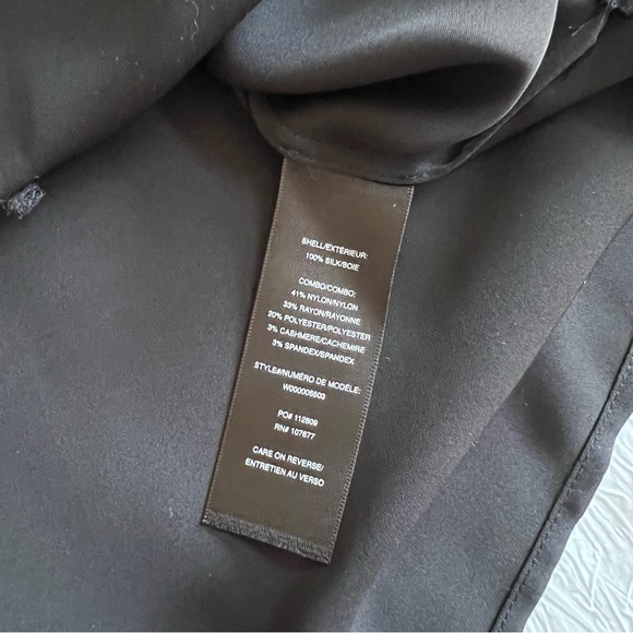 Alice + Olivia Employed Silk V-neck Black Top Sz S - Picture 5 of 8